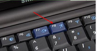 win7安全模式进入方法和xp类似，附xp登陆界面操作介绍