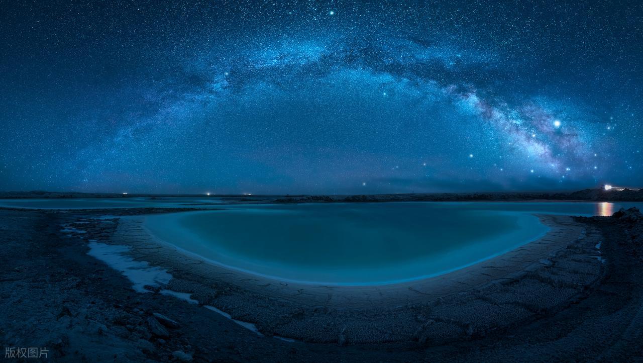 降临无限之异火焚天 txt下载a_无限流战斗小说_高武小说推荐