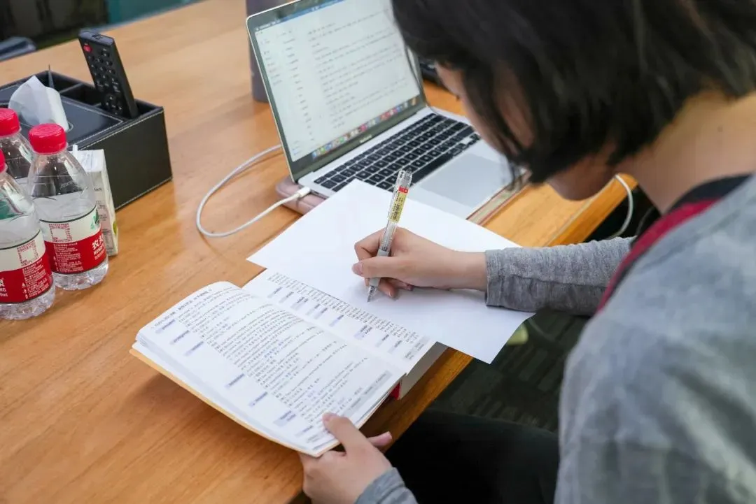 答案解析_日语二级真题下载_日语N2真题下载