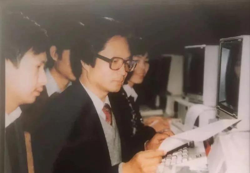 五笔输入法历史发展_五笔输入法与拼音输入法对比_智能abc输入法官方下载