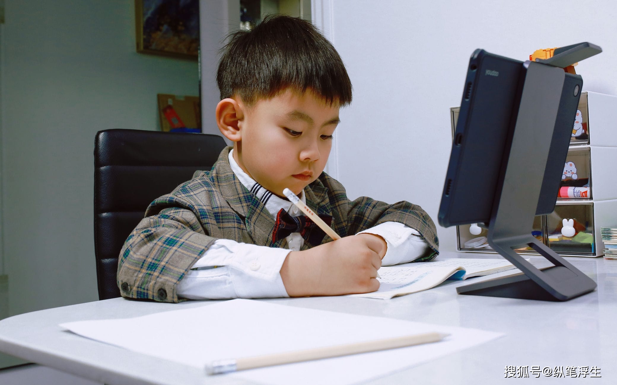 学习机下载_有道AI学习机X10_学习机选购指南